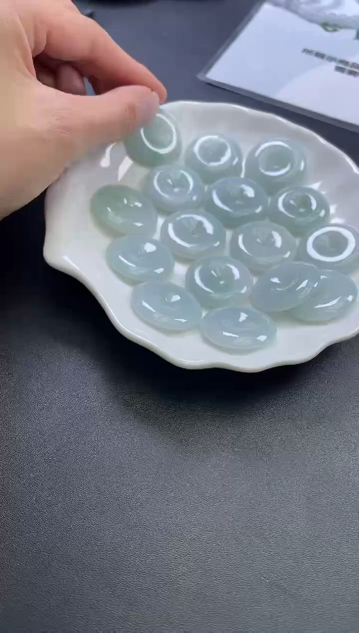 颈饰未镶嵌翡翠平安扣多样性发一件