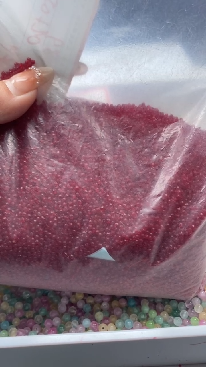 颈饰未镶嵌水晶w1253鸽血红色碧*玺2mm*70颗