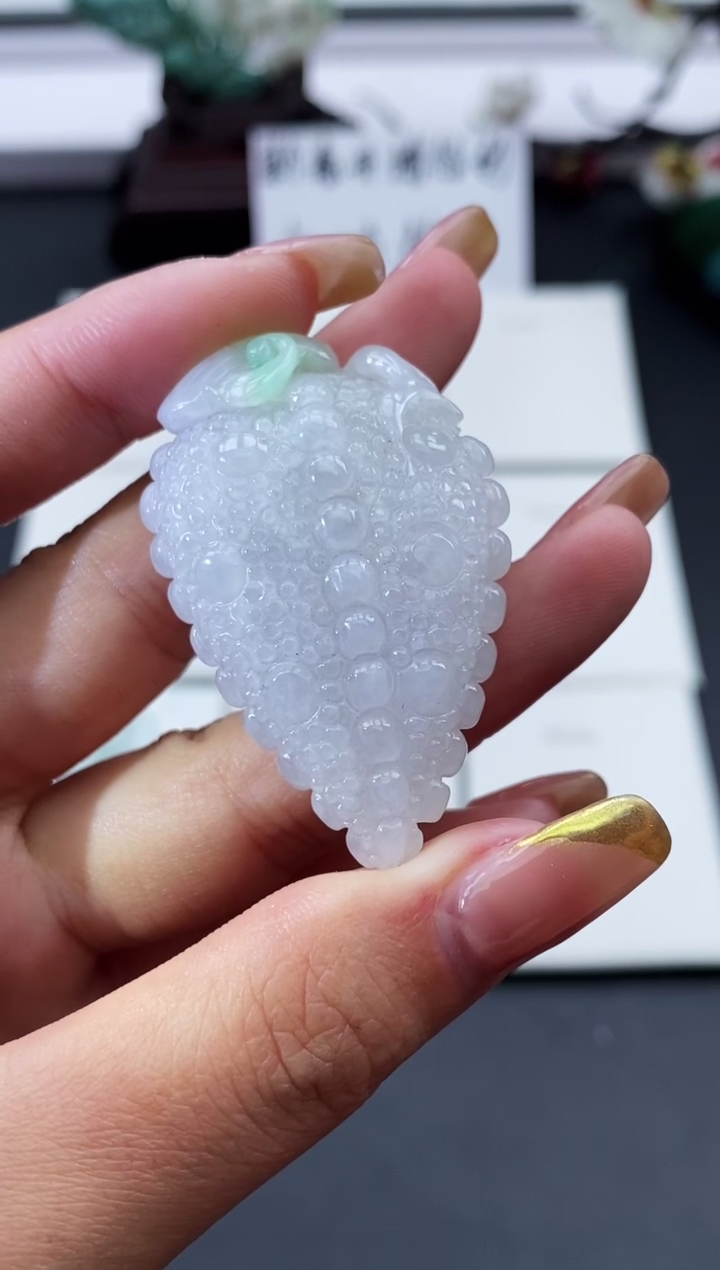 【闪购商品】翡翠吊坠(不含链)未镶嵌天然缅甸翡翠A货