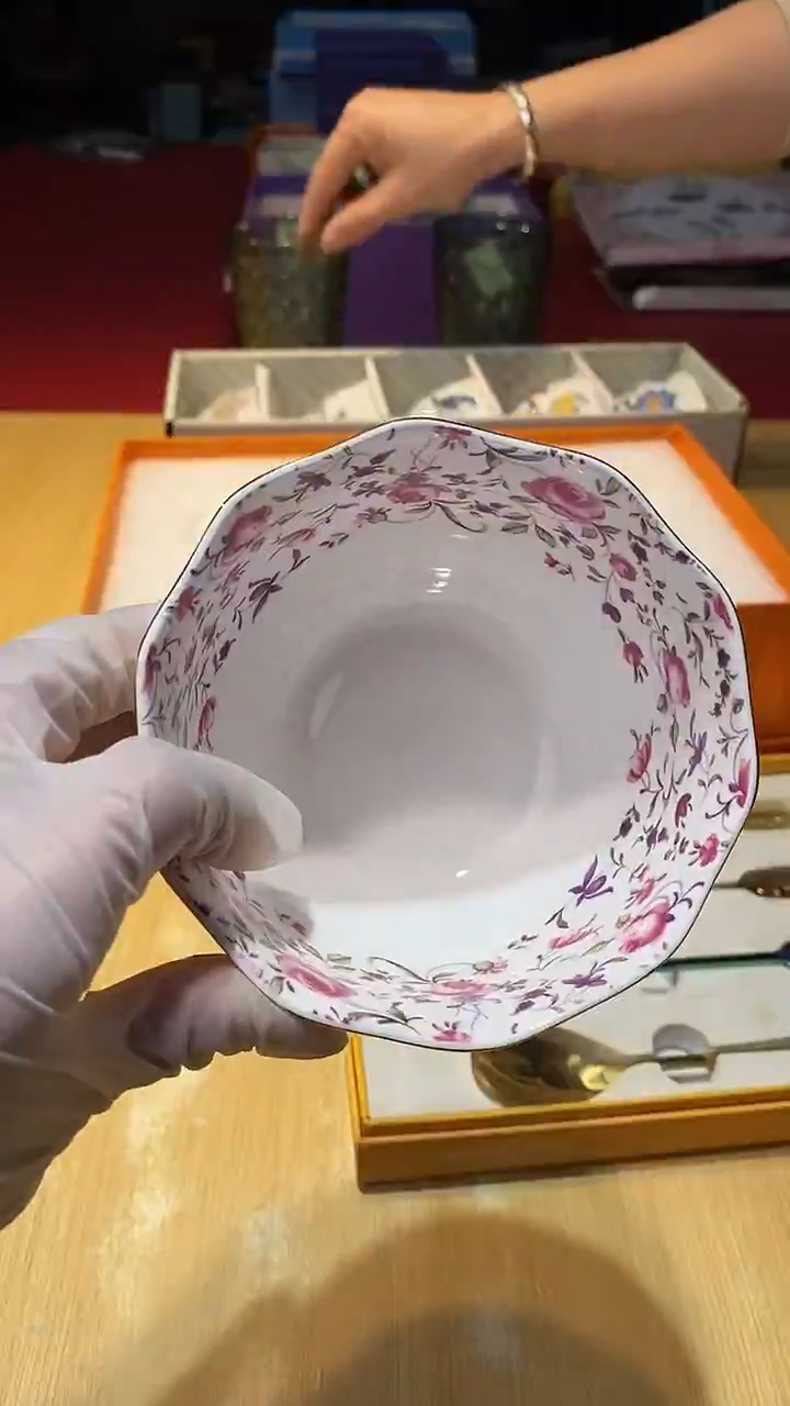 瓷片生活的本意是开心啊@@1