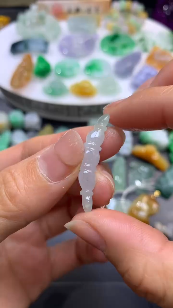 【闪购商品】定制翡翠未镶嵌翡翠