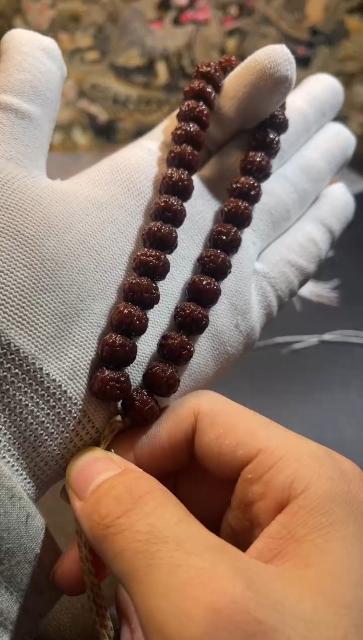 【闪购商品】金刚菩提手串一丁点后期可盘完掉的隐黄老树王单圈