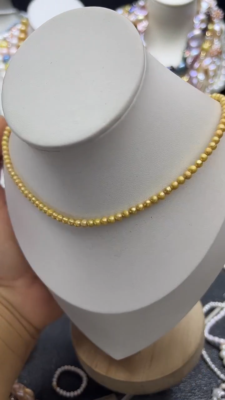 颈饰未镶嵌淡水珍珠多人