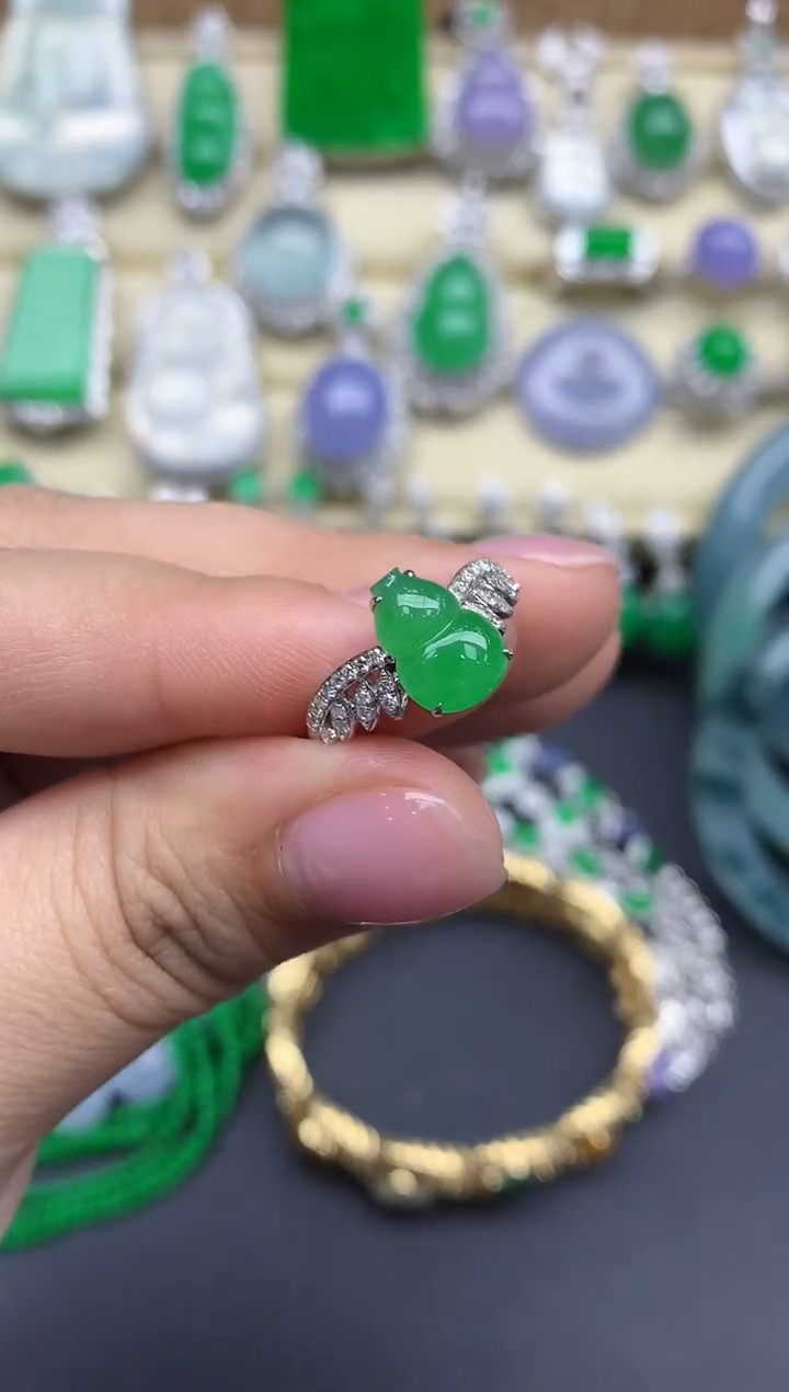 【闪购商品】翡翠戒指18K金镶嵌373-中国好珍宝