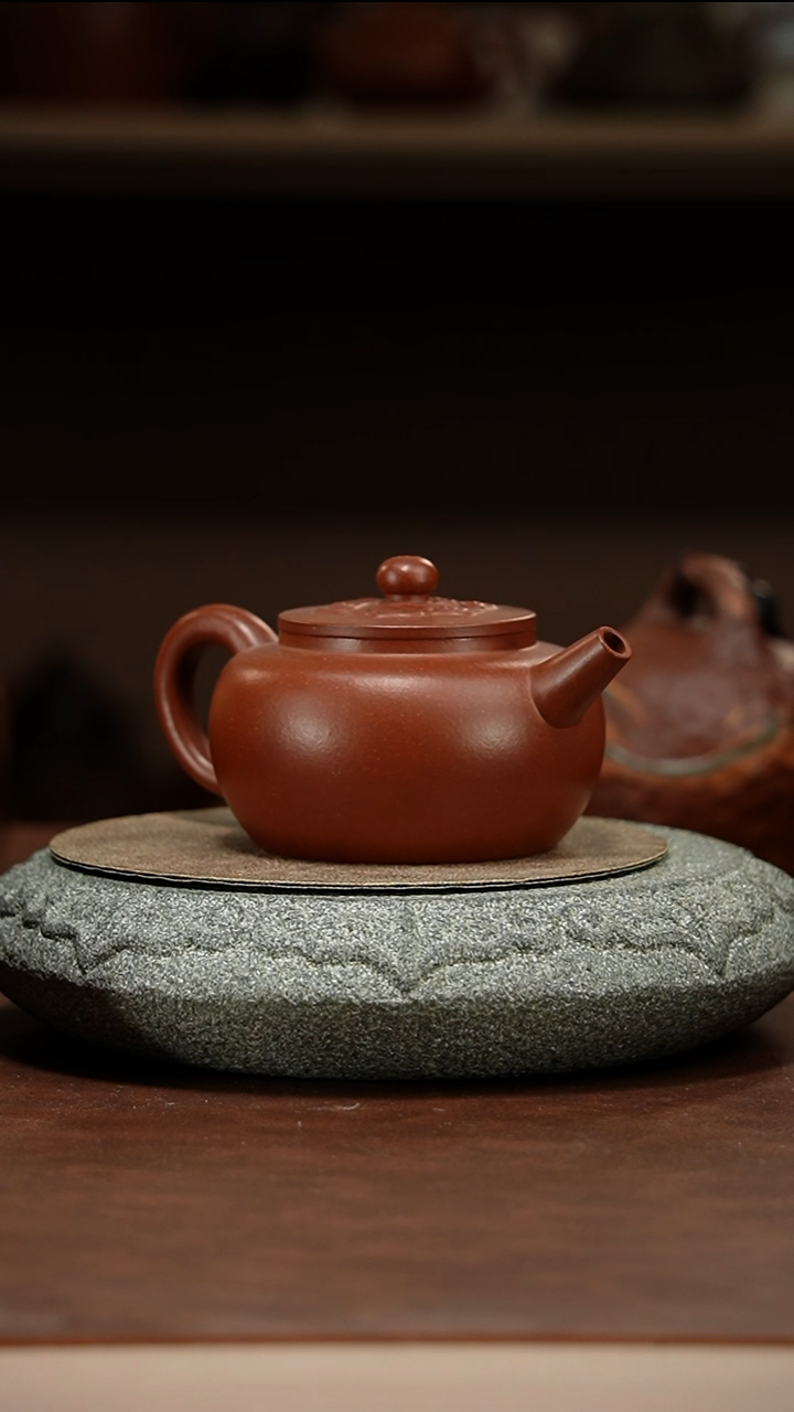 茶壶紫砂 云纹平盖