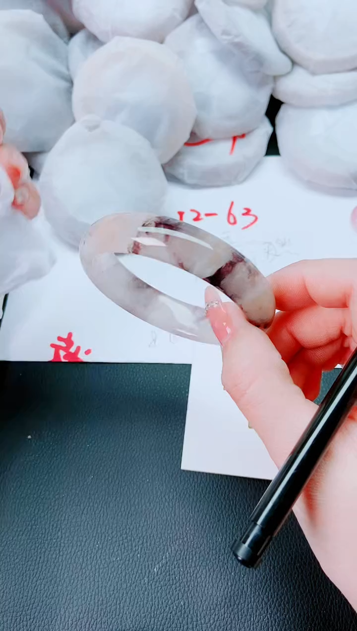 【闪购商品】石英质玉手镯未镶嵌J235-59-60