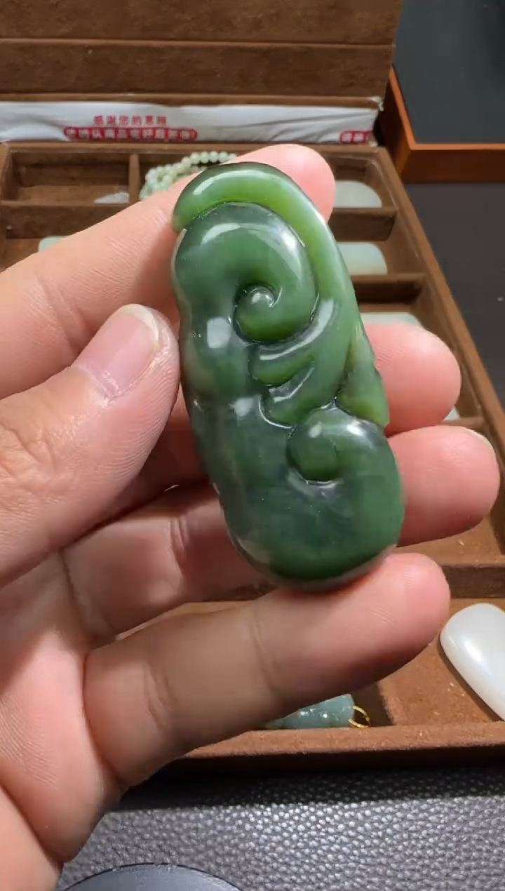 【闪购商品】和田玉【海113CP】96未镶嵌9052