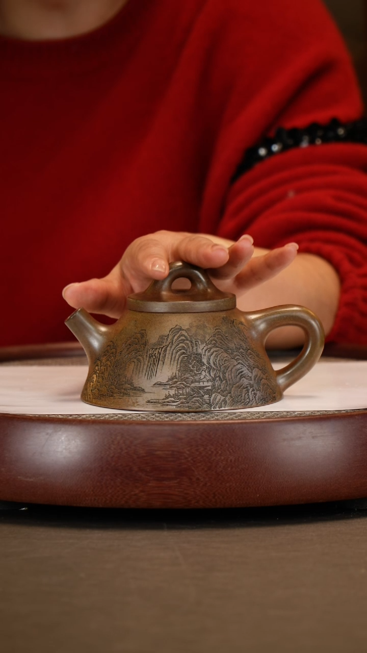 【闪购商品】紫砂茶壶【徐晓梅】黄金砂柴烧霸王石瓢 320CC