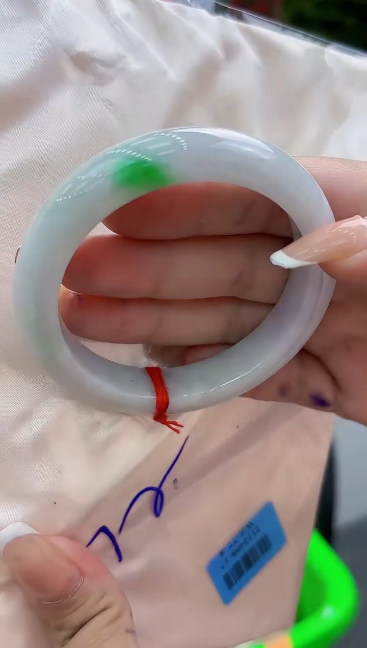 【闪购商品】翡翠手镯未镶嵌翡翠手镯