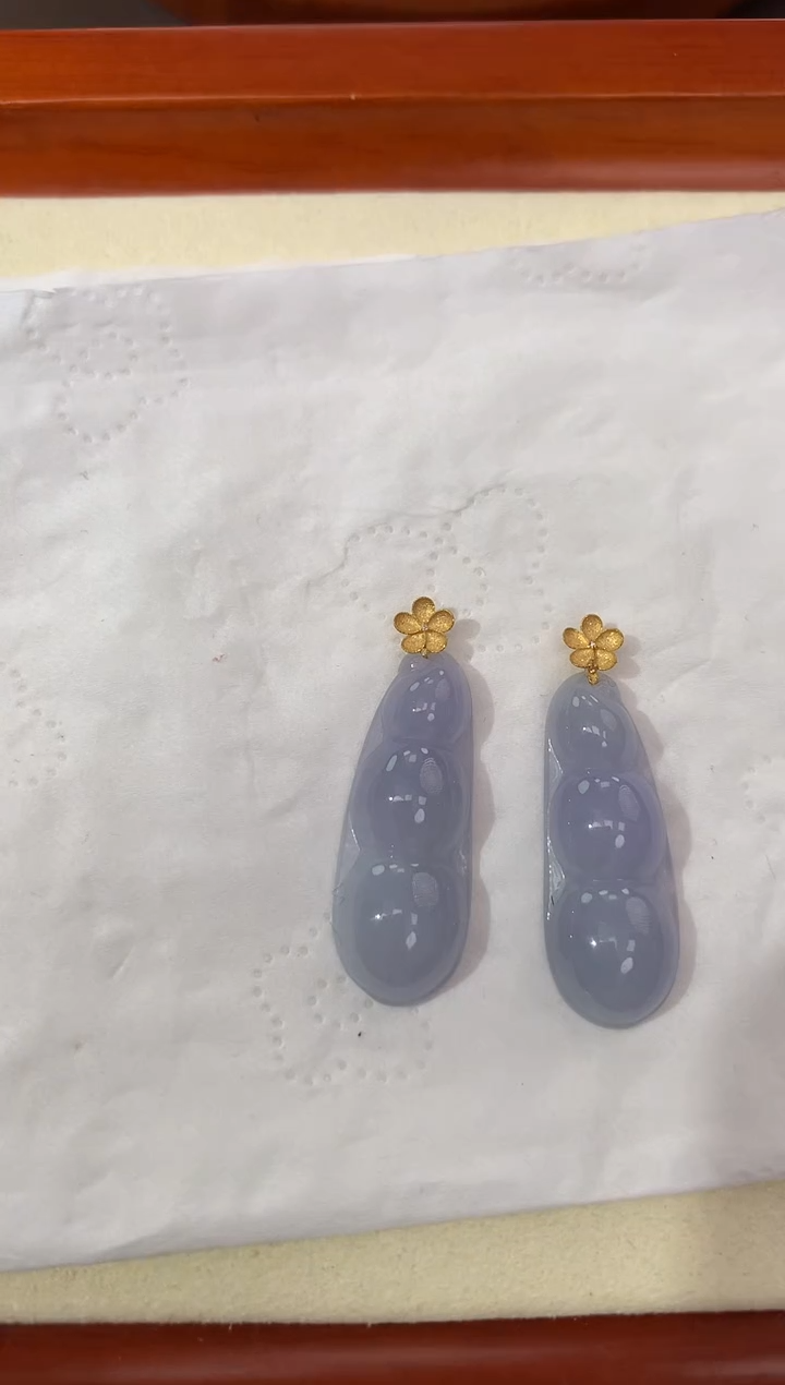 【闪购商品】翡翠颈饰18K金镶嵌天然缅甸a货翡翠(多样性发其一)