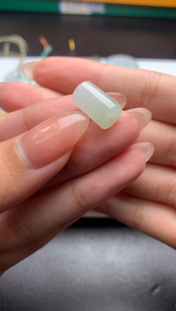 【闪购商品】定制翡翠未镶嵌毛货