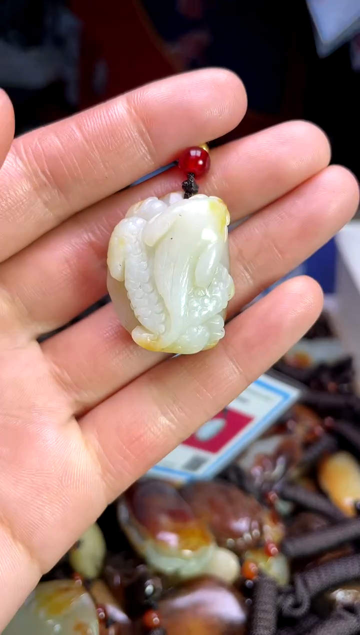 【闪购商品】和田玉颈饰未镶嵌1