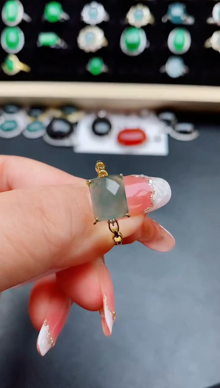 【闪购商品】翡翠戒指银S925镶嵌80500