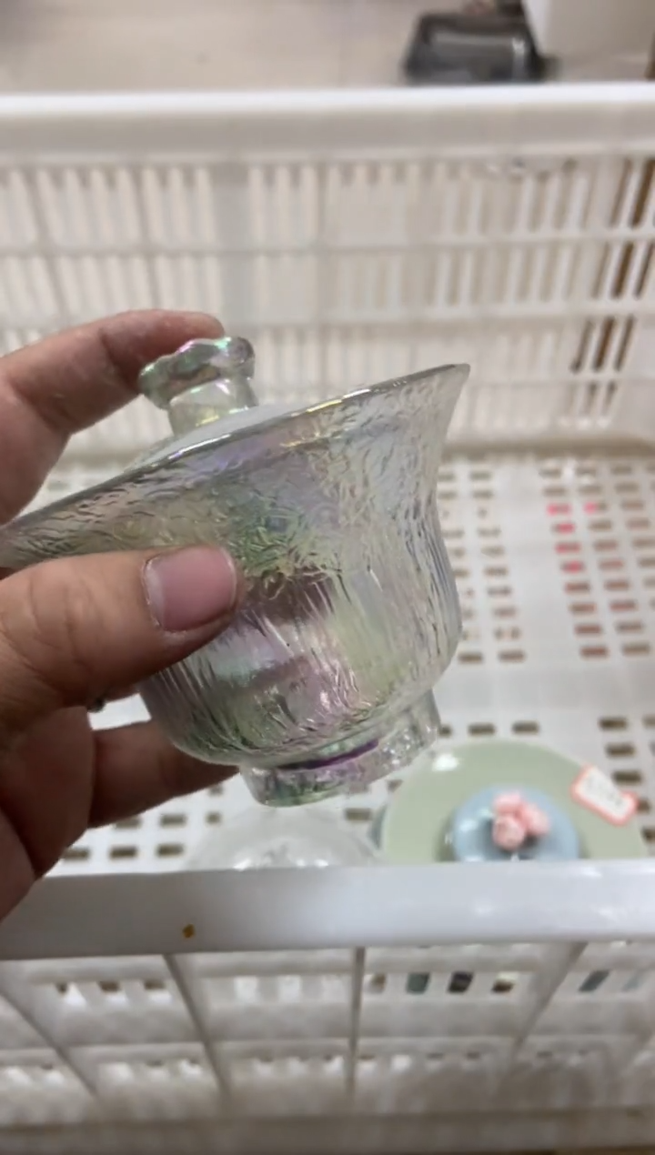 杯无运费险有瑕疵的摄影的产品有使用过的痕迹有点脏介意勿拍