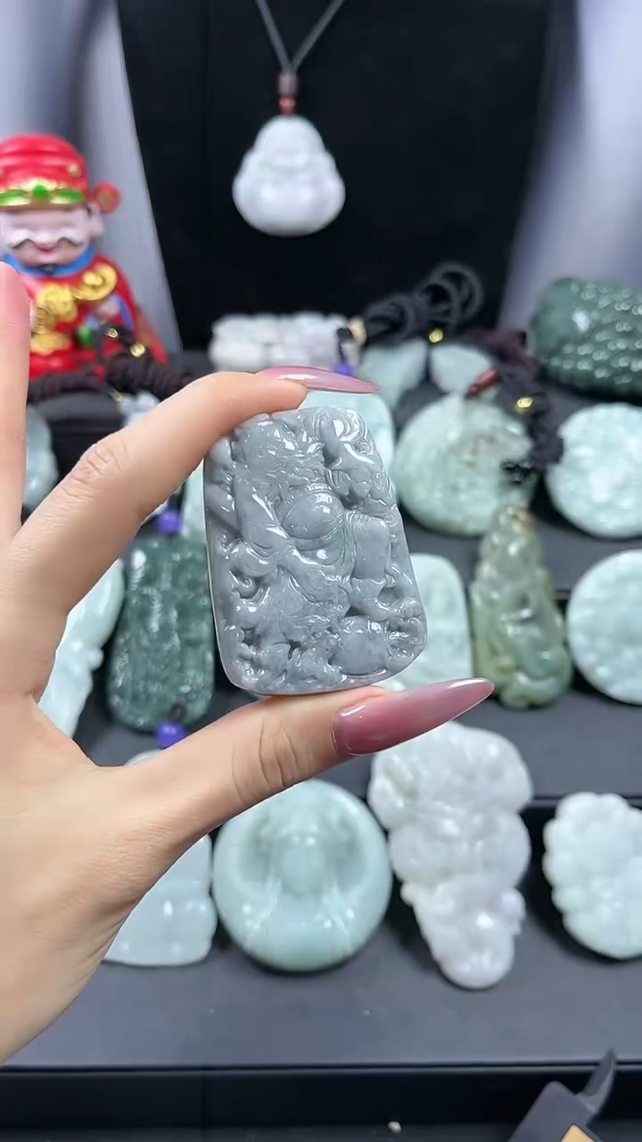 【闪购商品】翡翠颈饰未镶嵌钟馗