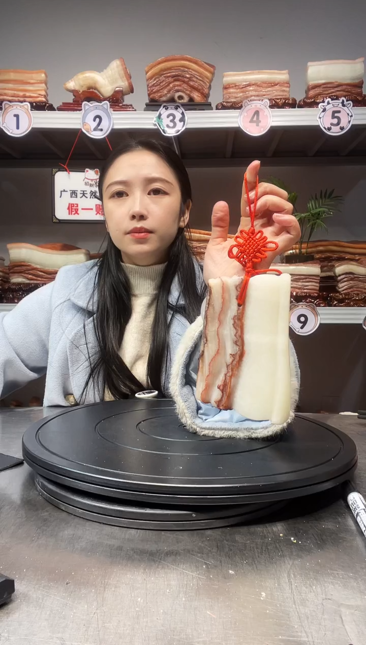 【闪购商品】天然石材柳州猪肉石