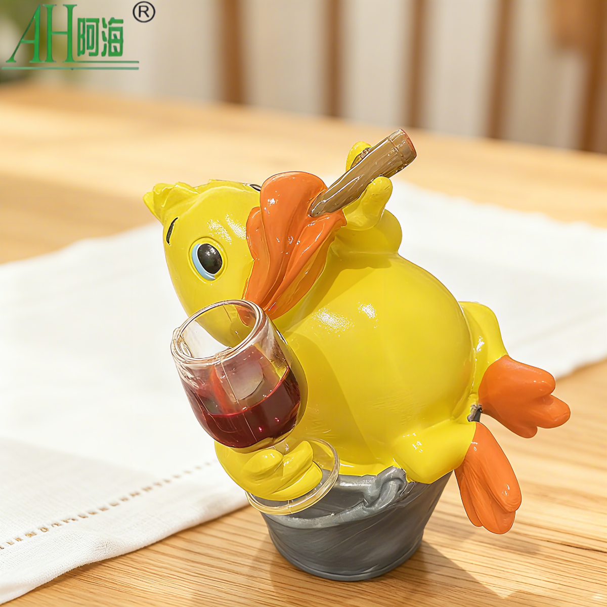 AH/阿海创意微醺铁桶黄鸭喝红酒 室内桌面庭院微景观造景装饰品