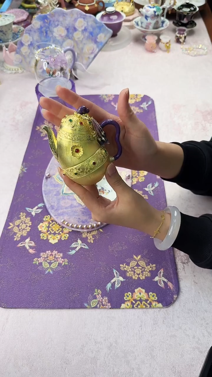 33 呆坐 金豆豆 银壶