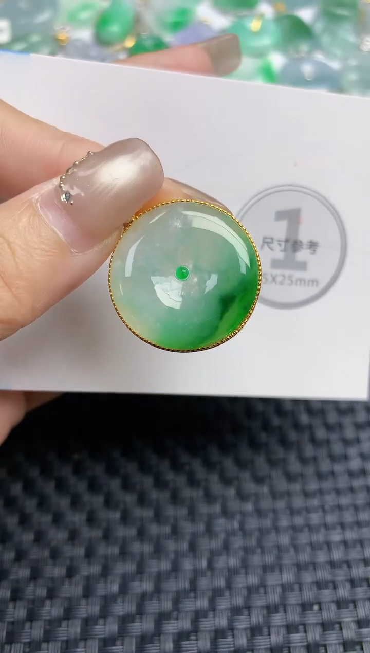 颈饰未镶嵌翡翠 天然缅甸A货翡翠百元以上9元证书费自理