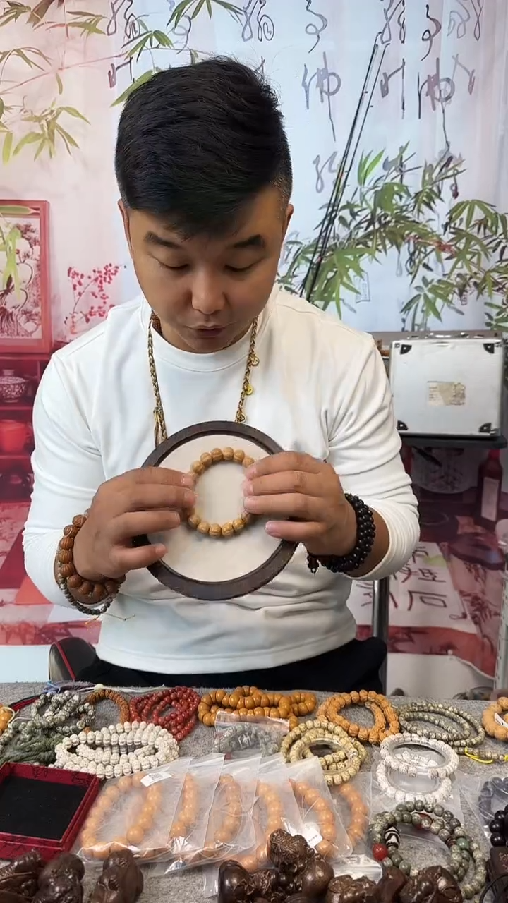 手串文玩核桃猴头鲨鱼呗单圈