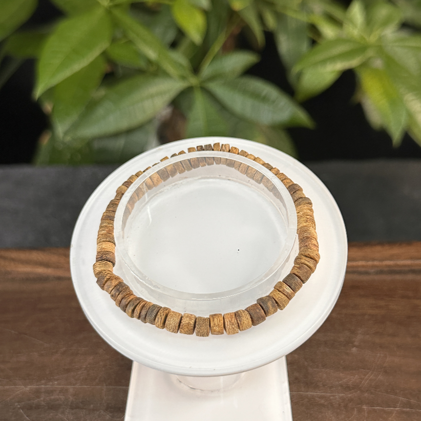 GXCX-037 海南沉香片珠单圈2.7g 约：5mm*64颗