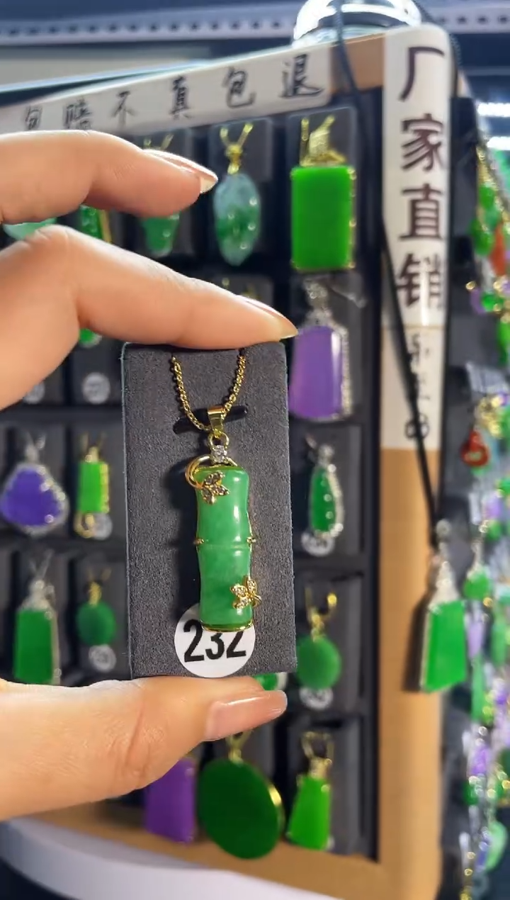 【闪购商品】翡翠耳饰银S925镶嵌230....