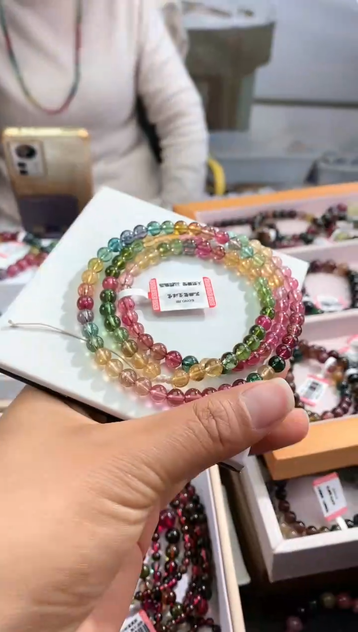 【闪购商品】碧玺手链未镶嵌多样性发一条