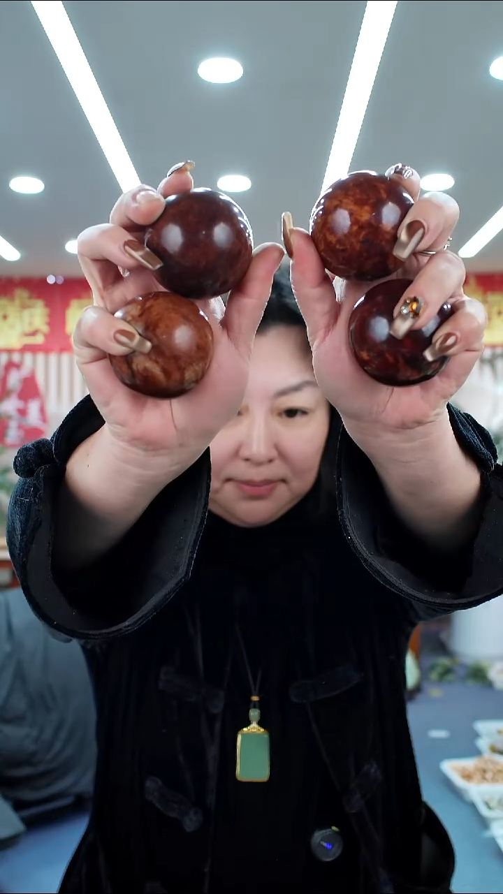 未镶嵌手链透闪石质玉手球