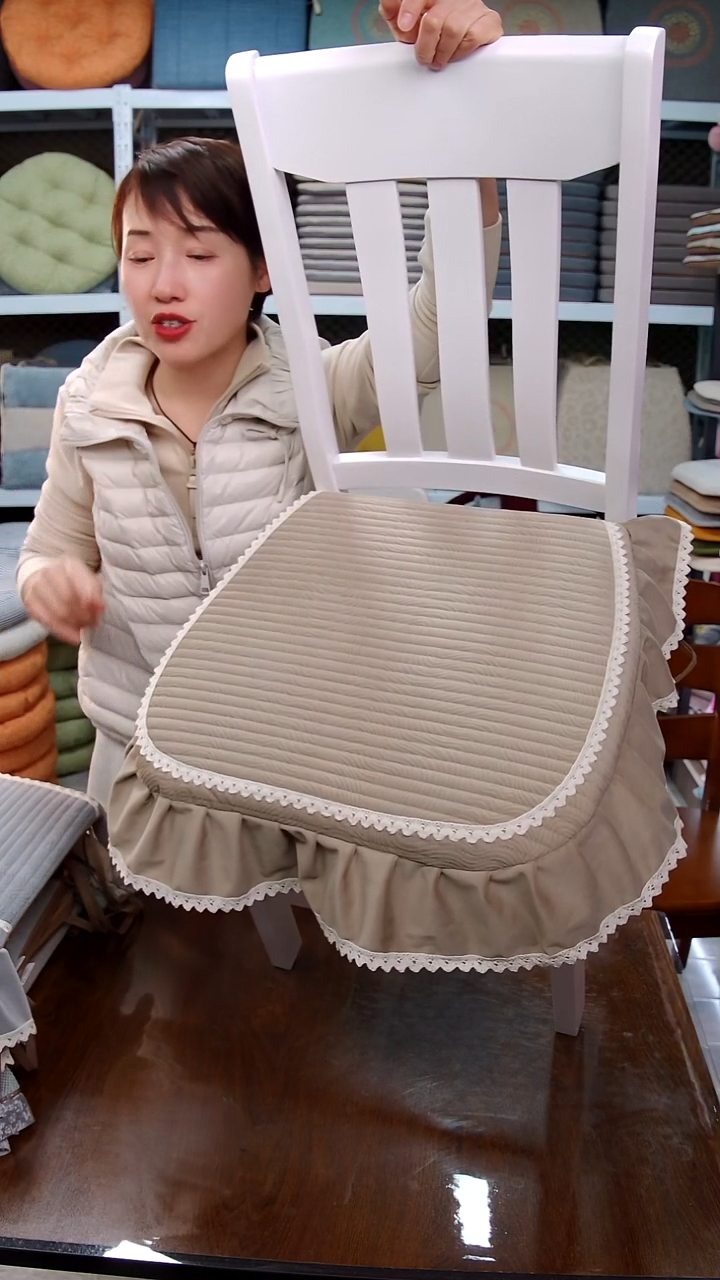 布横条细绒：咖色4个