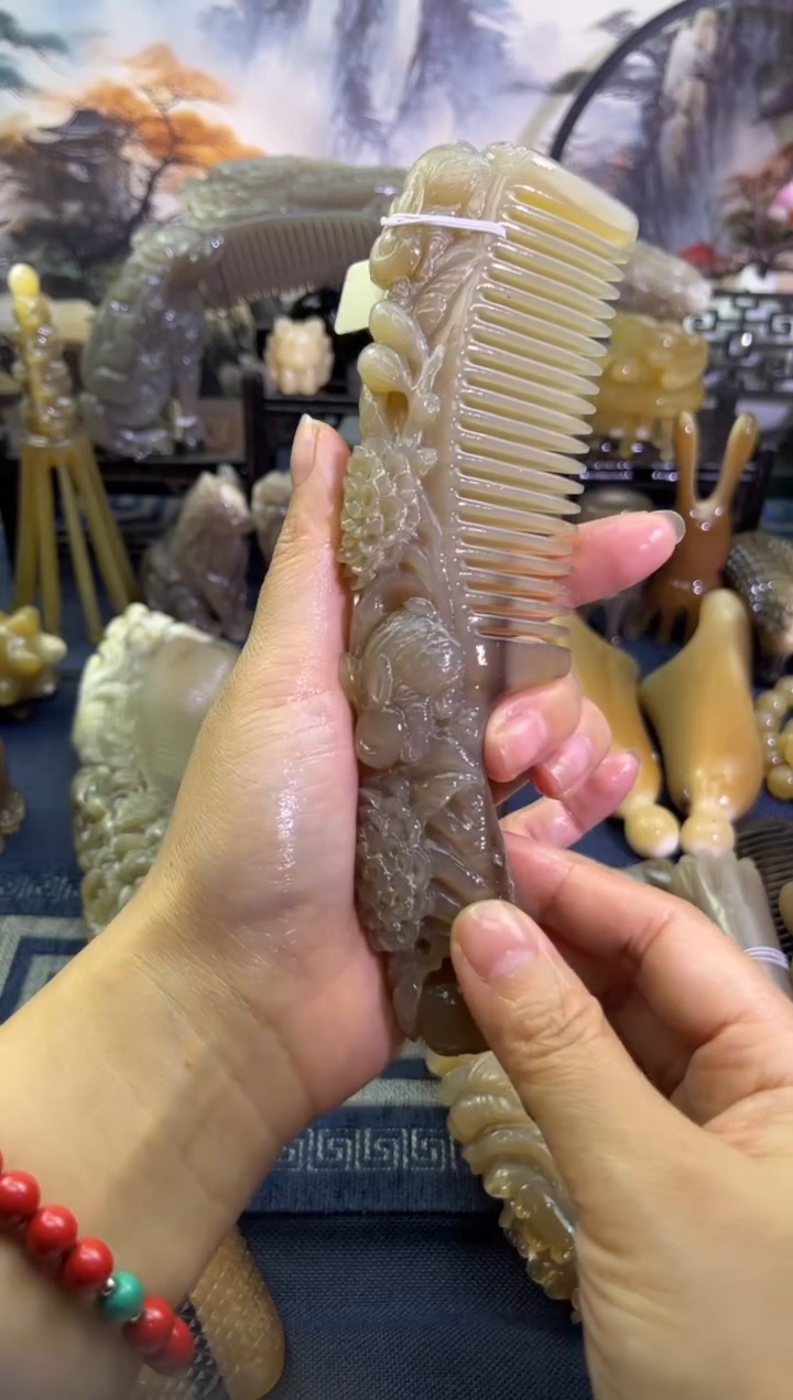 云南老白水精雕桂花