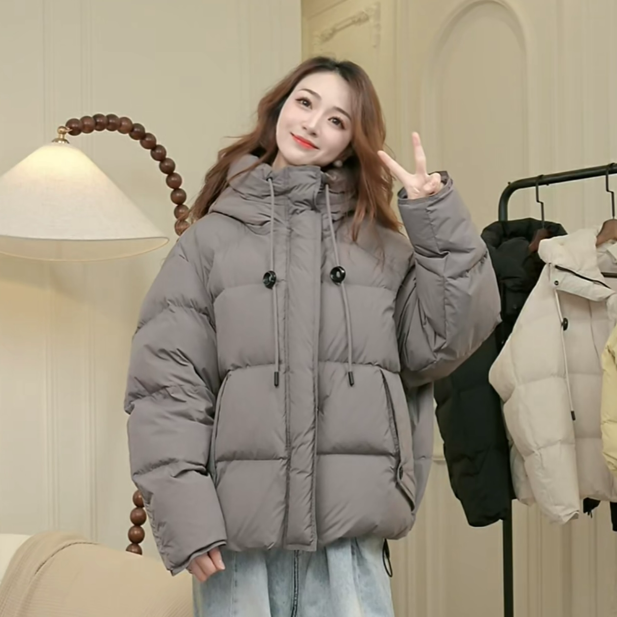 帽绳纽扣韩版短款连帽羽绒服女加厚气质冬季保暖休闲外套