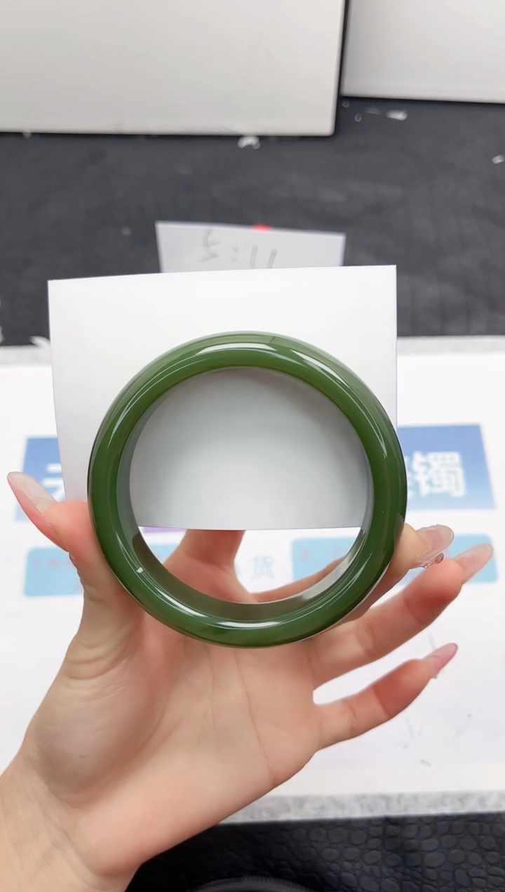 【闪购商品】石英质玉手镯未镶嵌13-60.1