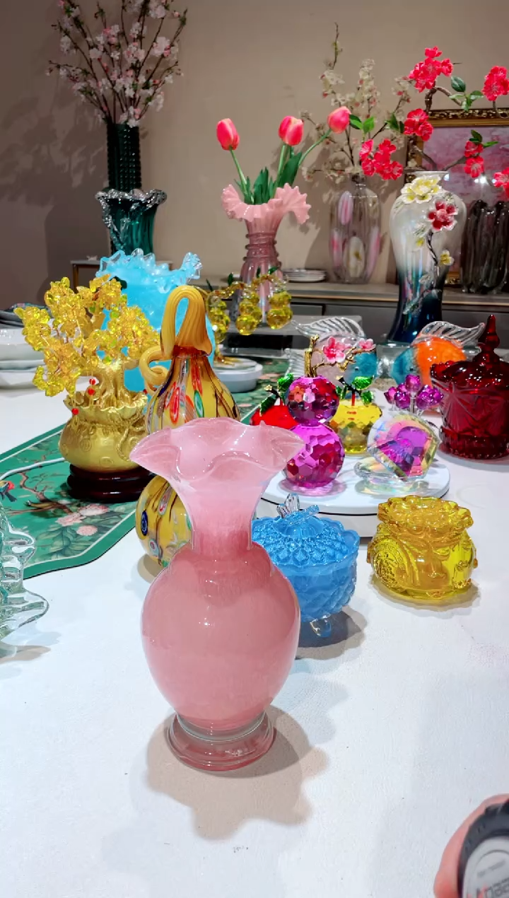 【闪购商品】琉璃手工艺品粉色精致小花瓶 微瑕