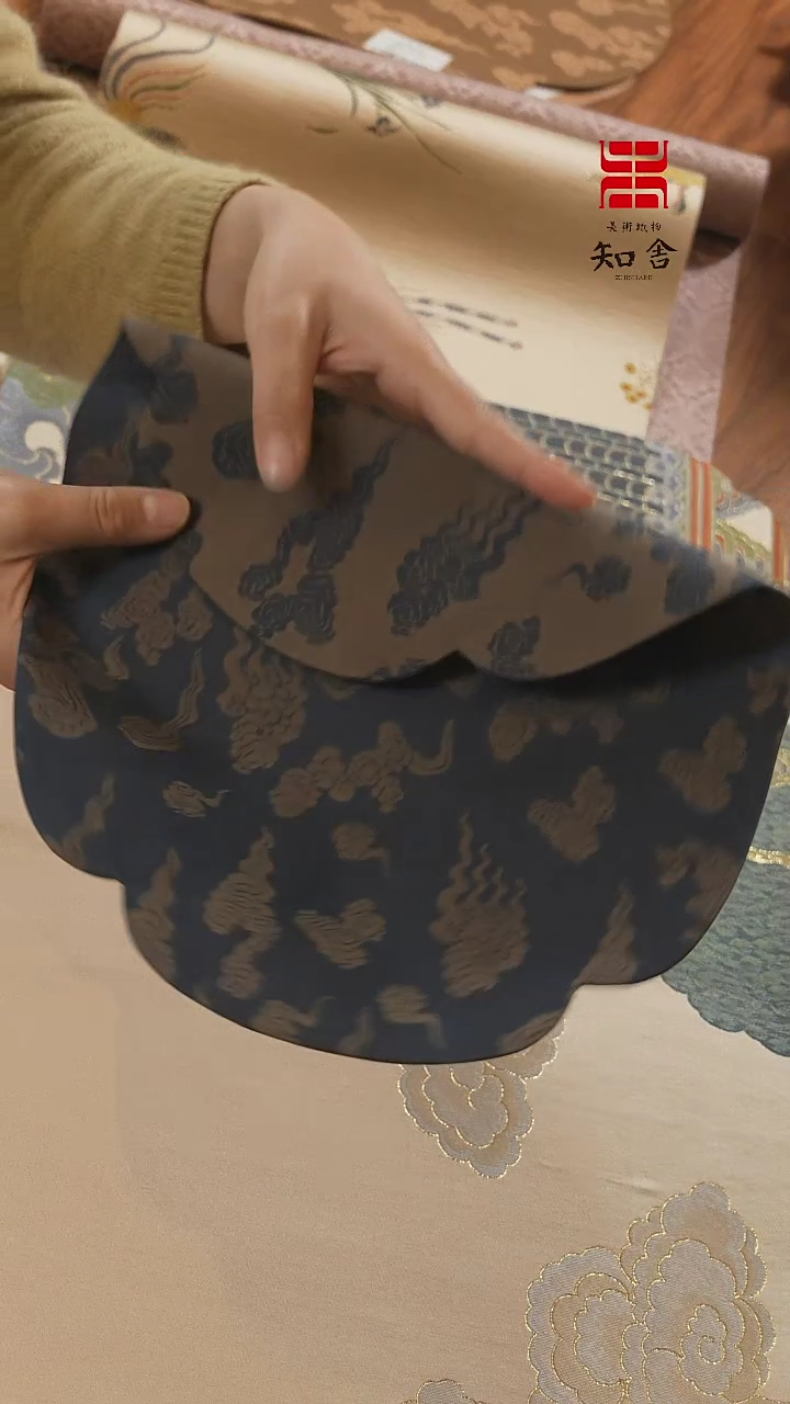 【闪购商品】织绣干泡············