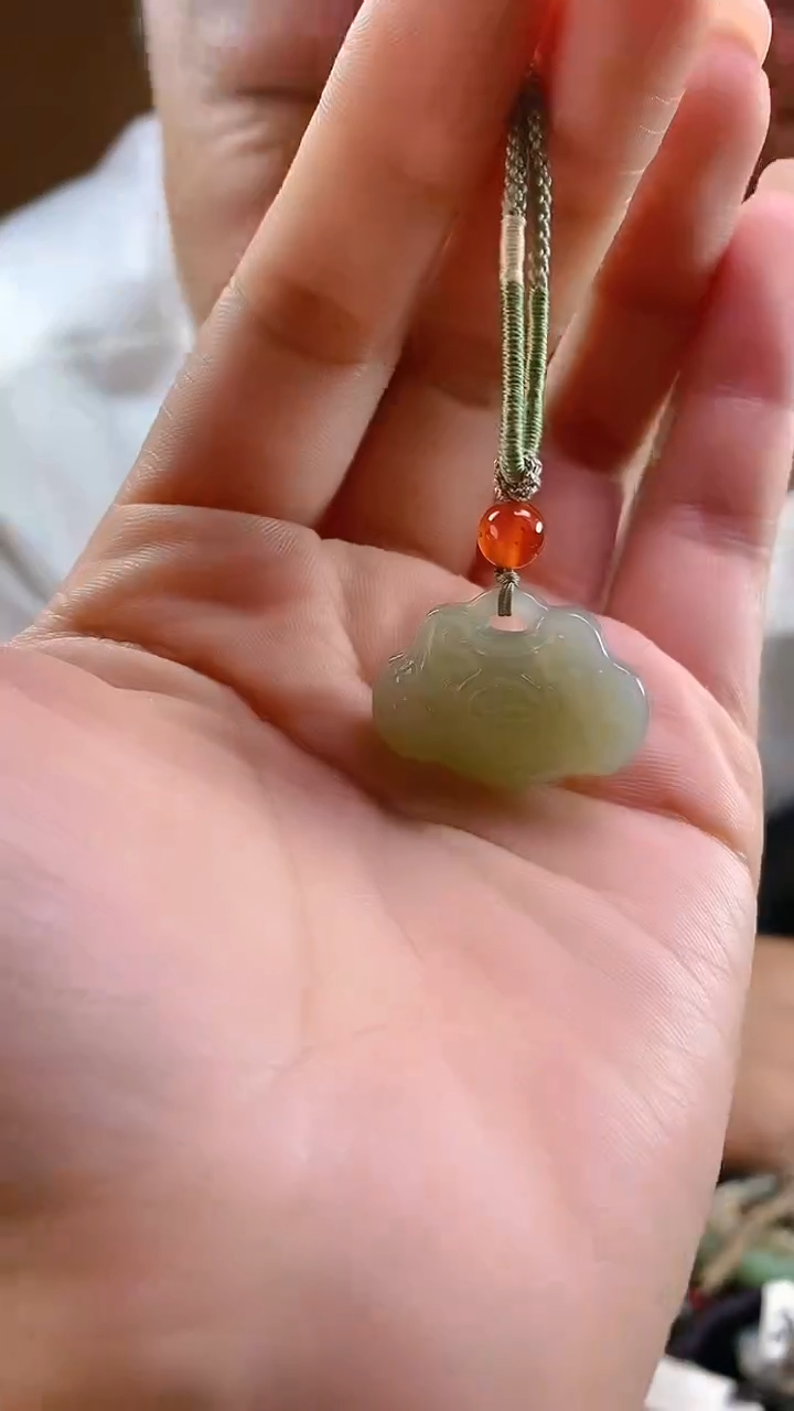 和田玉未镶嵌颈饰多样性发货，拍一发一