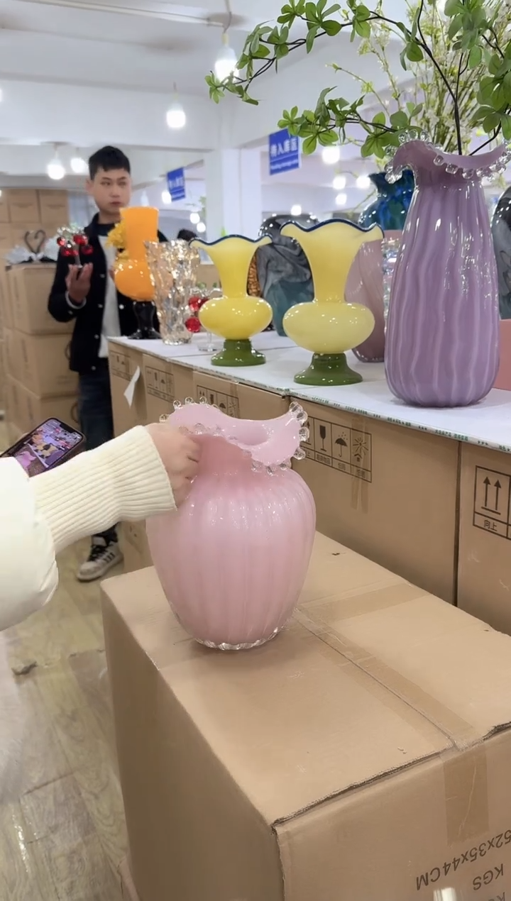 【闪购商品】无铅玻璃甄选花器-v-早17