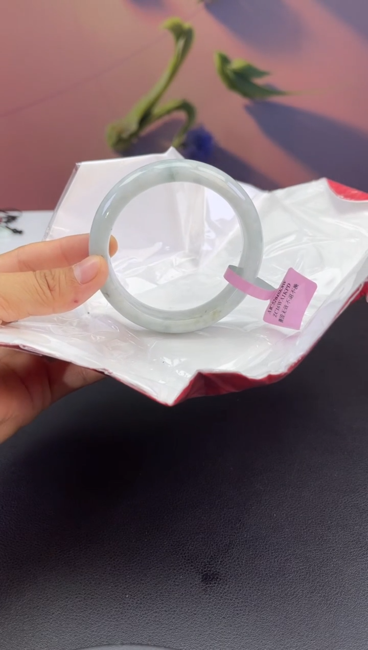 翡翠未镶嵌手镯翡翠手镯（微瑕）4