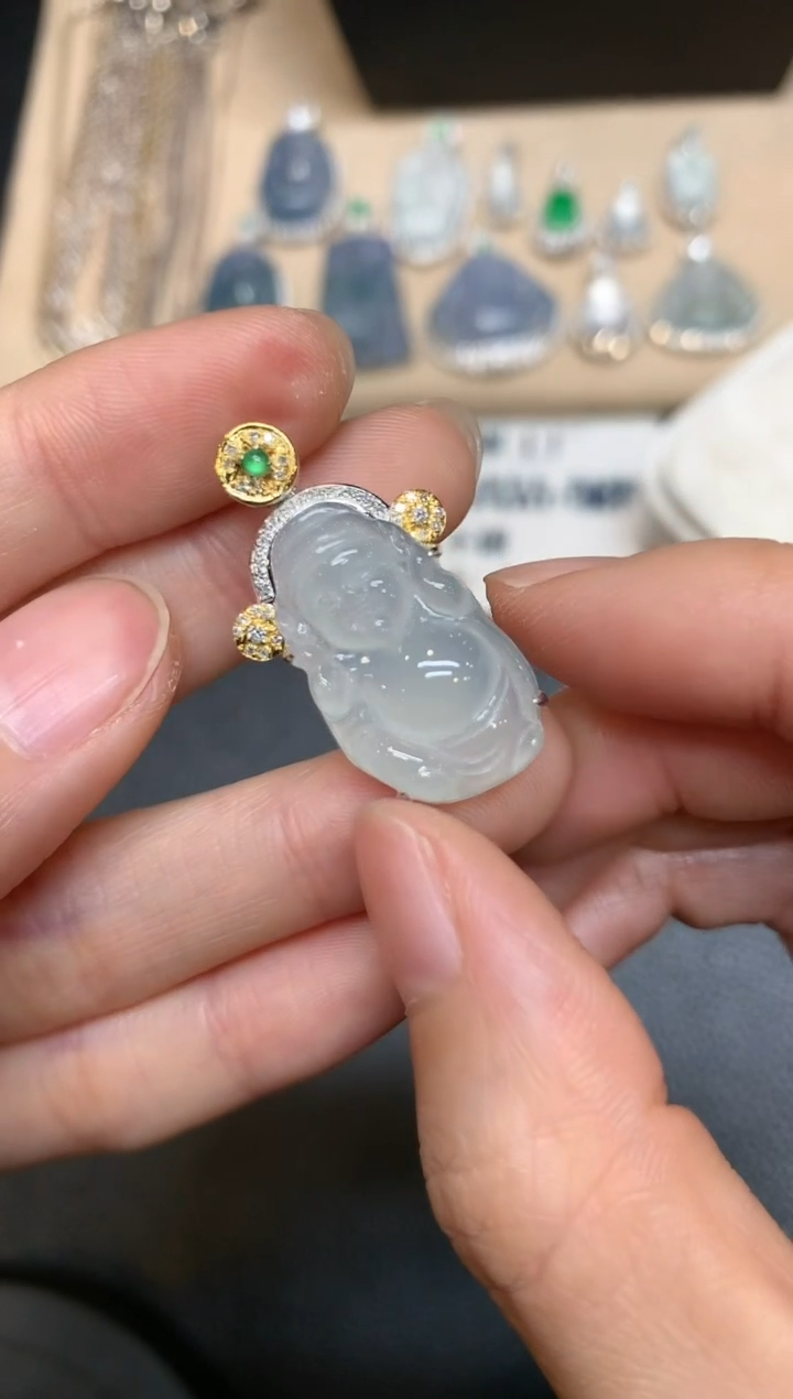 【闪购商品】翡翠吊坠(不含链)18K金镶嵌财神【无服务费