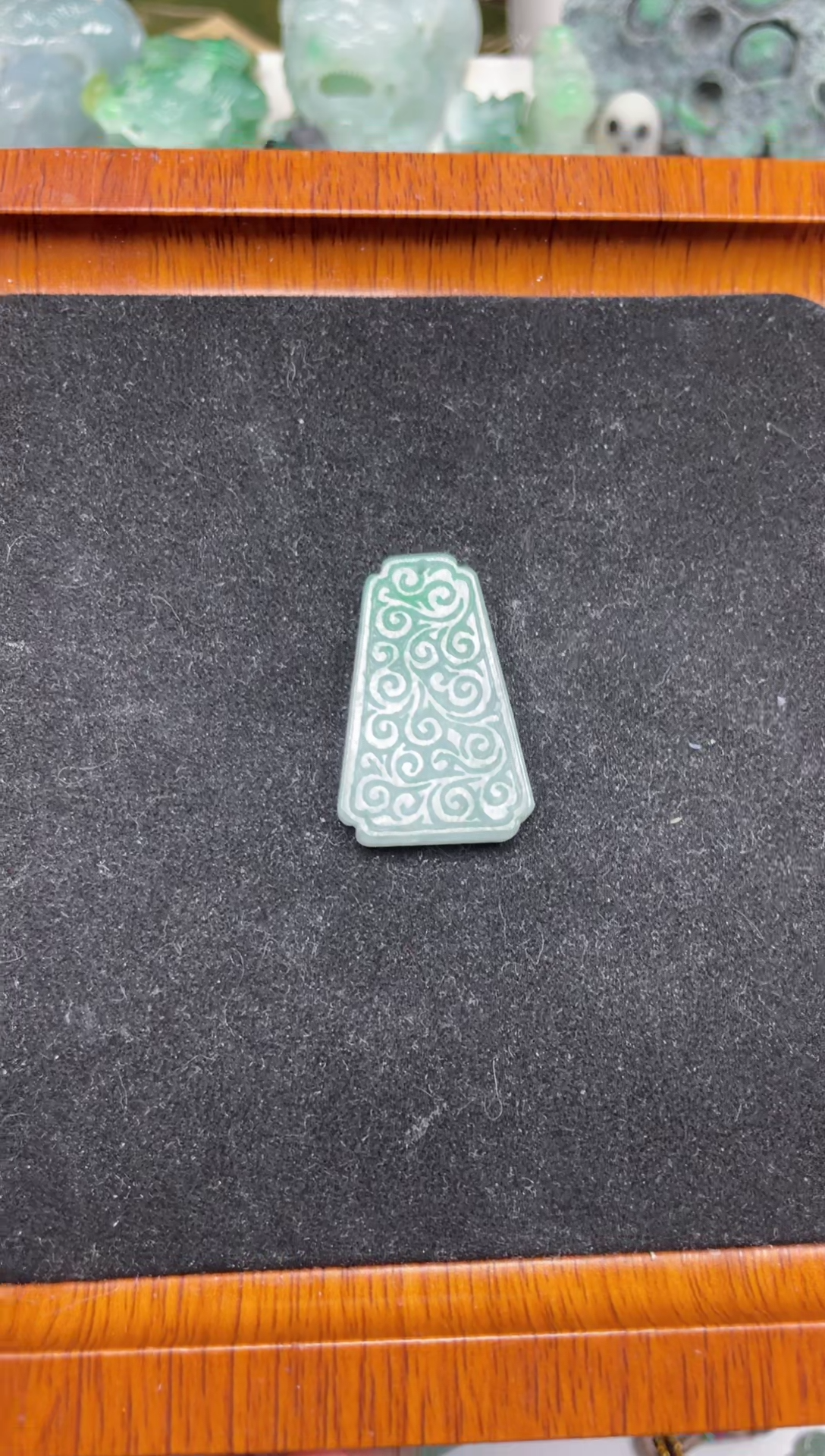 【闪购商品】翡翠颈饰未镶嵌回纹珠