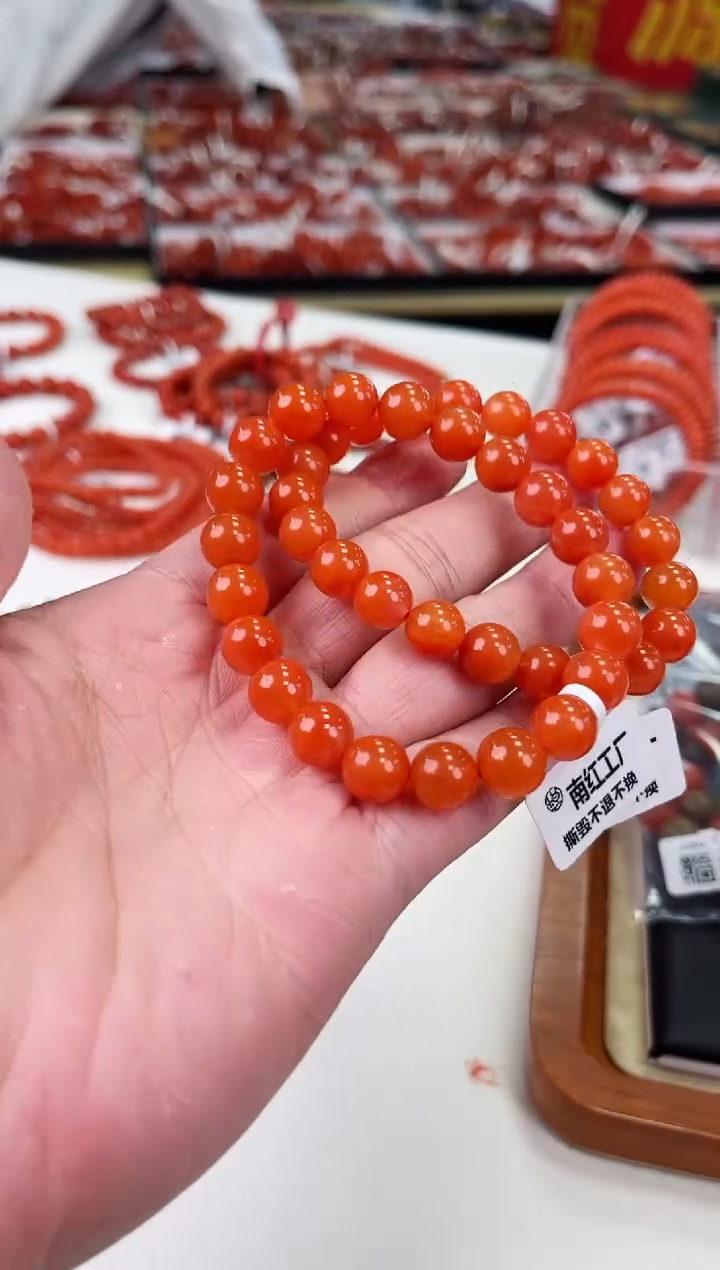 【闪购商品】南红玛瑙滴水洞手串9+未镶嵌（多样式发其一）