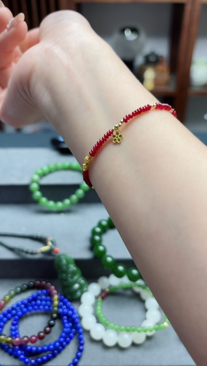 【闪购商品】红宝石手链18K金镶嵌18k金红宝石手链*1 ZX