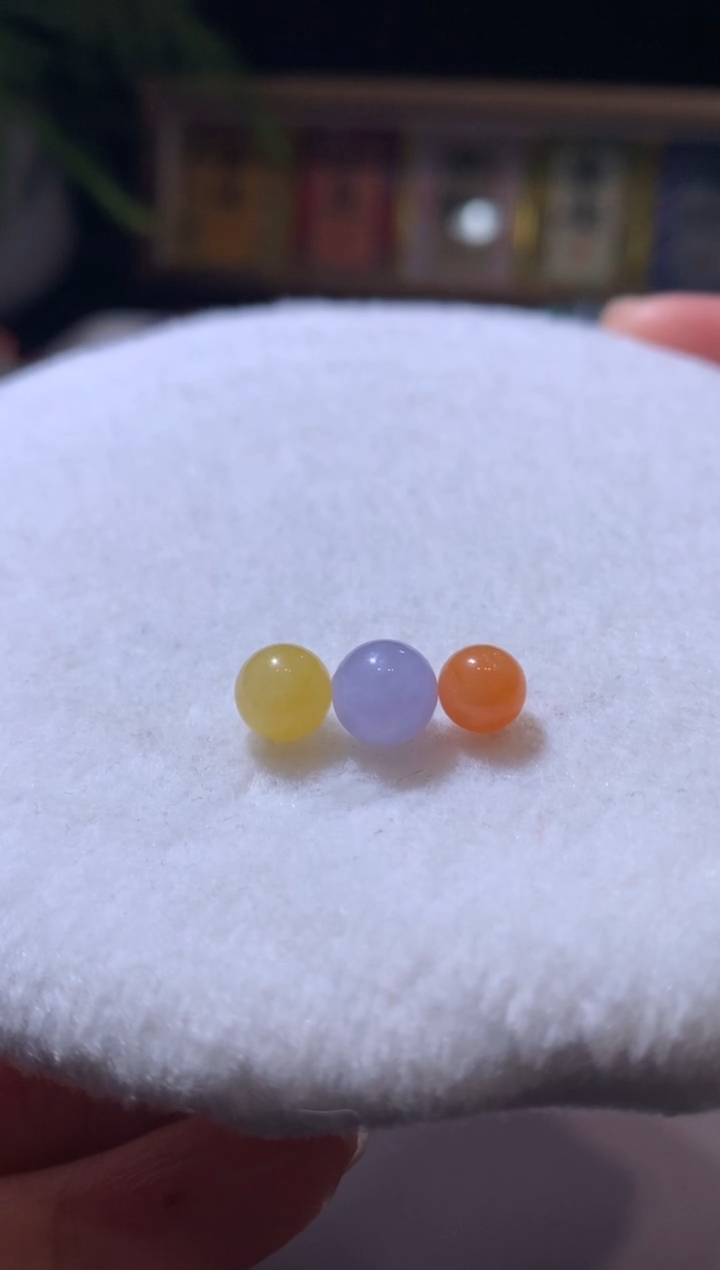 【闪购商品】定制翡翠未镶嵌三颗珠子4500+450