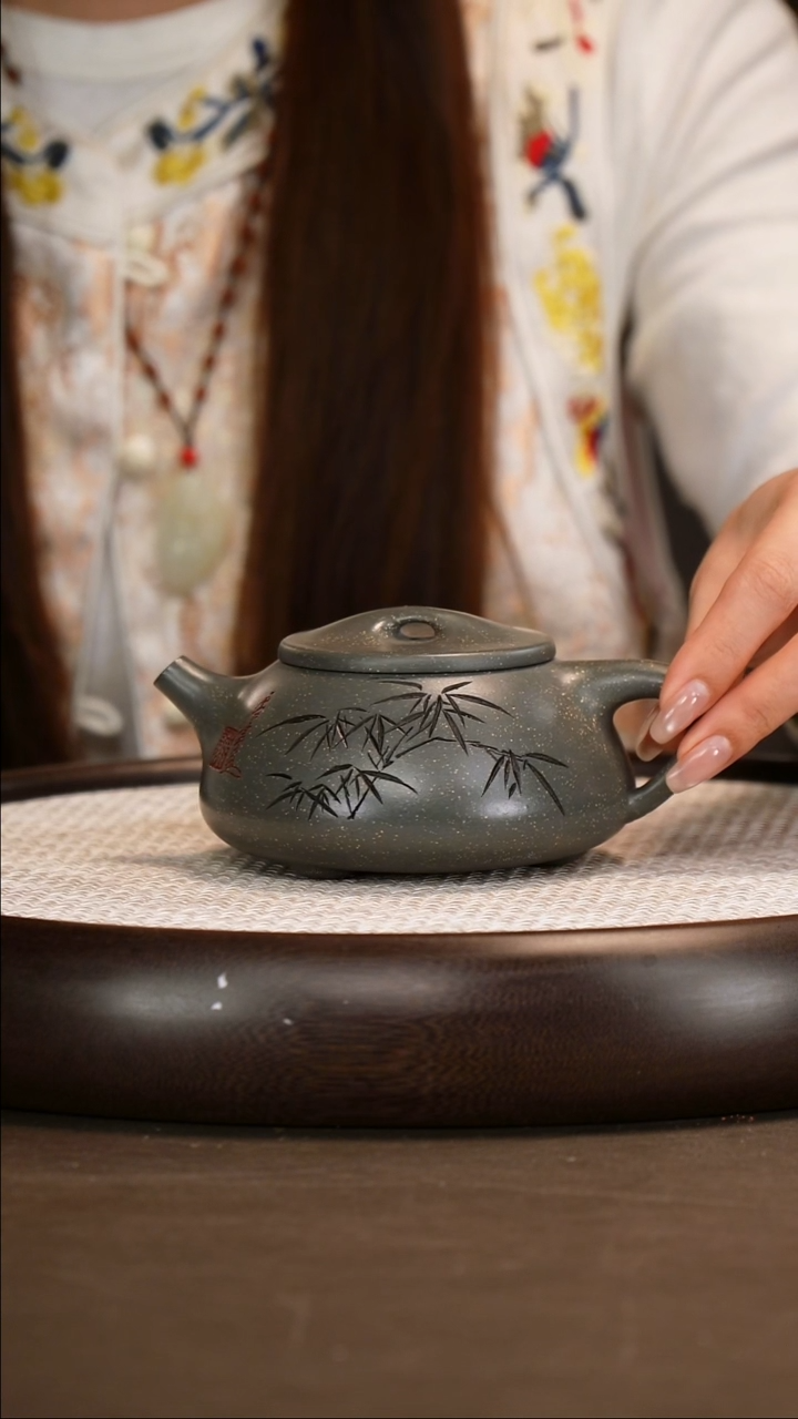 茶壶紫砂朱维平  可心绿泥  景舟石瓢  380cc