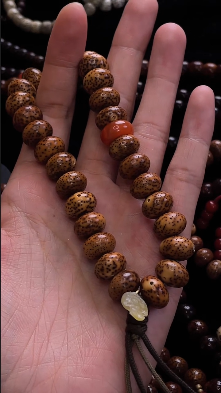 手串星月菩提罗*精工级浅珀花皮算盘13*9手持（大孔道B）