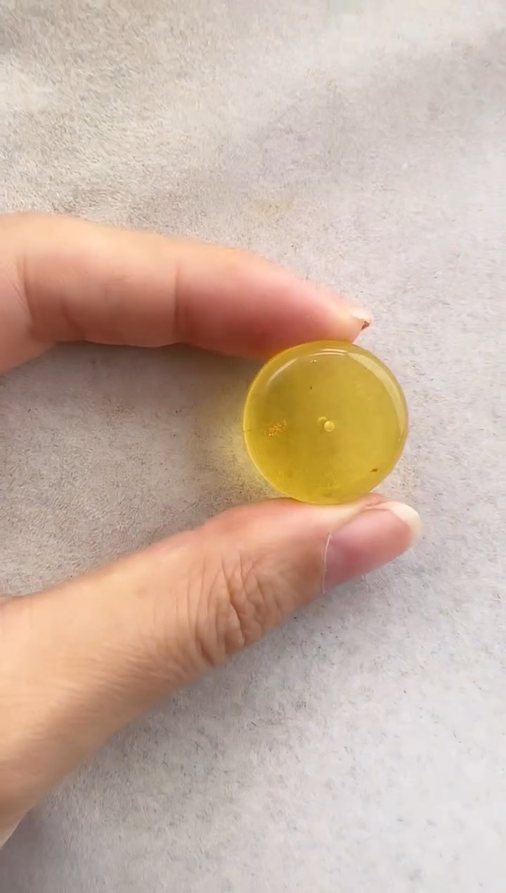 【闪购商品】琥珀裸石未镶嵌10118262-手机坠