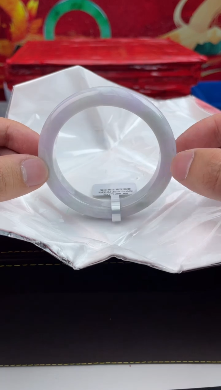 【闪购商品】翡翠手镯未镶嵌12翡翠手镯（微瑕）