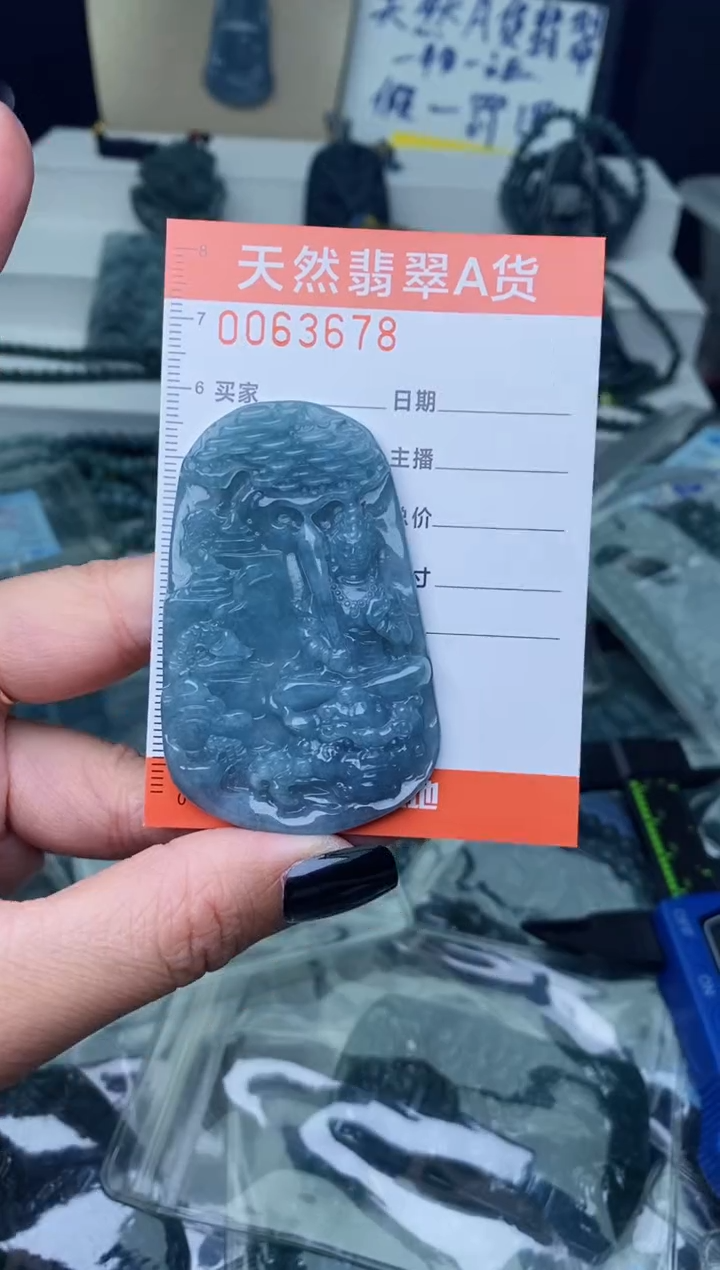 【闪购商品】翡翠颈饰未镶嵌·········