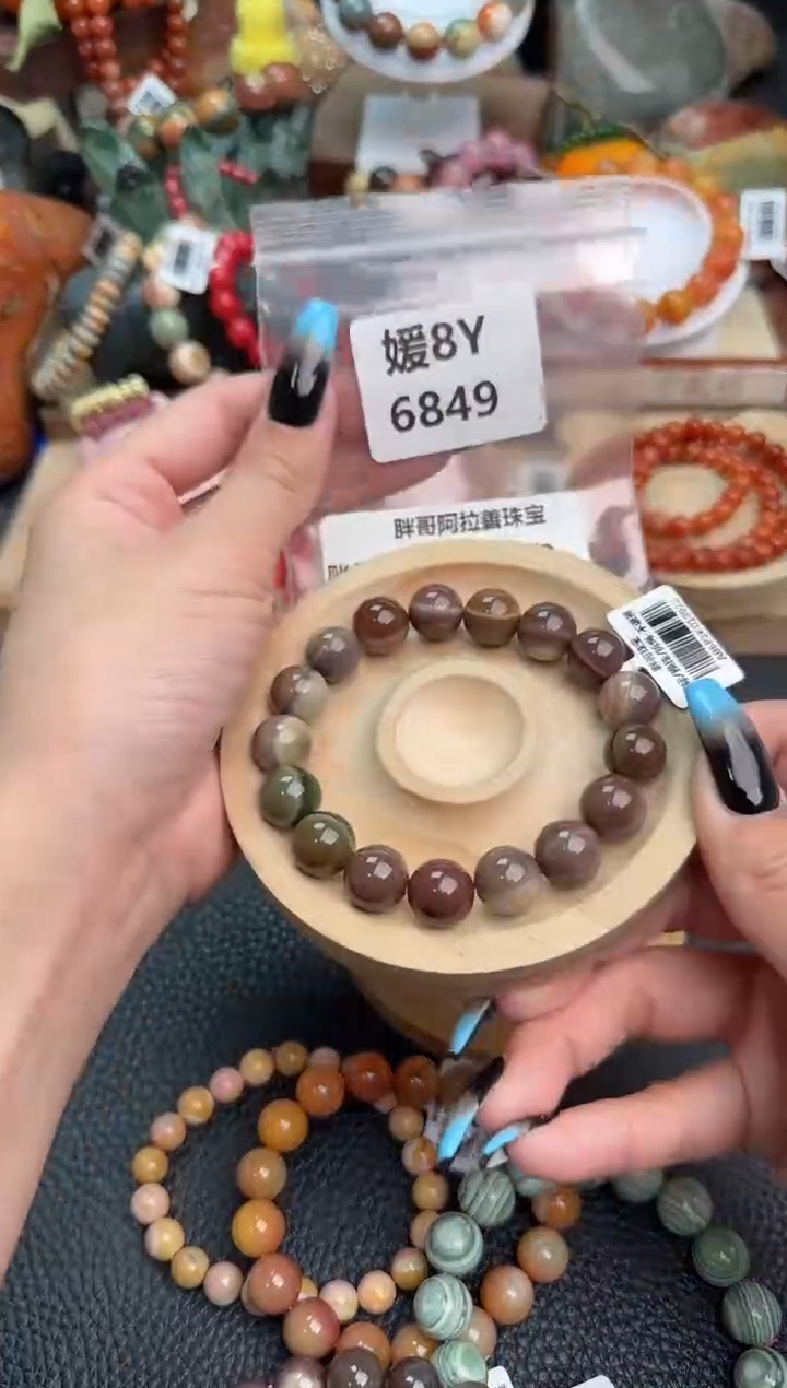 【闪购商品】石英质玉手链未镶嵌8Y6849
