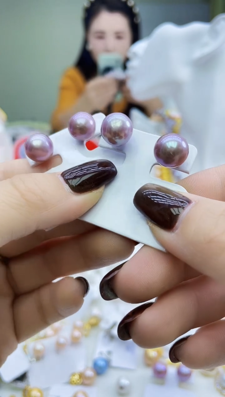 未镶嵌耳饰淡水珍珠紫色系 