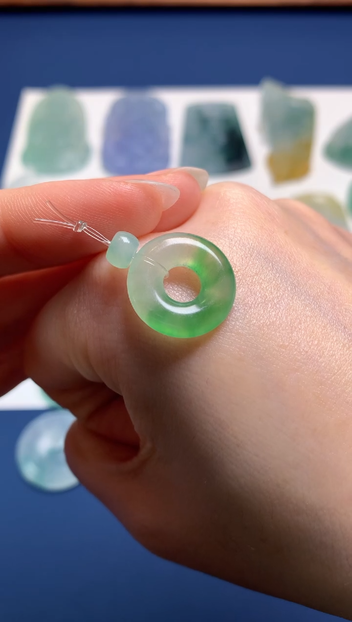 【闪购商品】定制翡翠未镶嵌0515215805